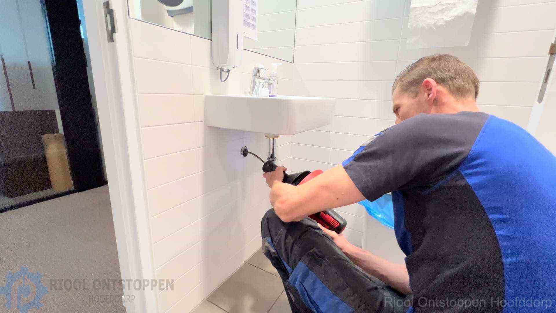 Afvoer ontstoppen Hoofddorp