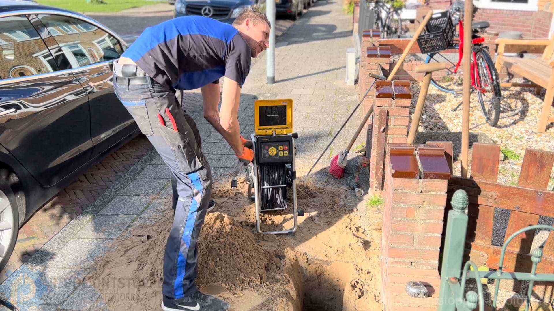 Hoofddorp riool ontstoppen